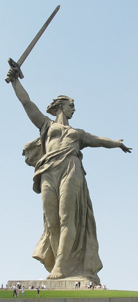 Монументы Великой Победы