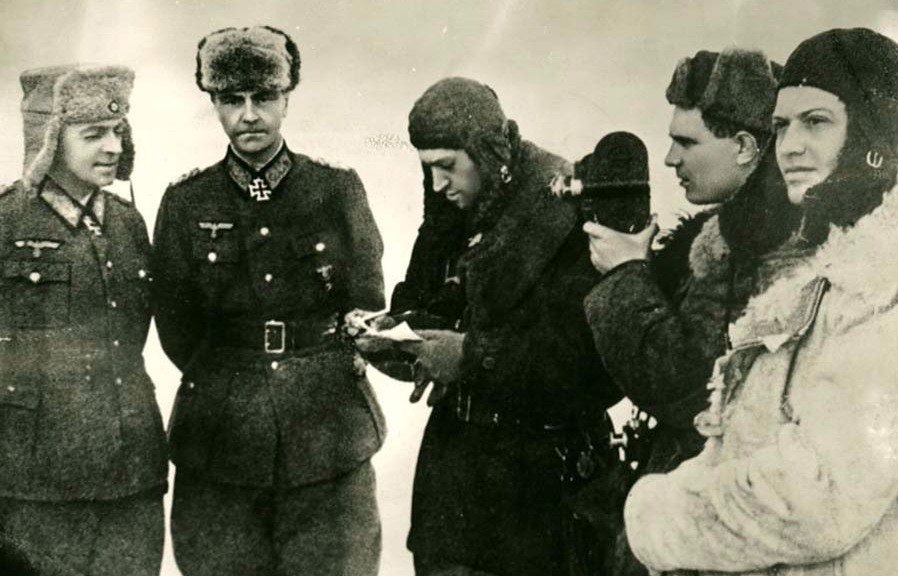 От Польши до Сталинграда - 31 января 1943 года в плен сдался фельдмаршал Паулюс