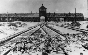27 января 1945 года советские войска освободили Освенцим