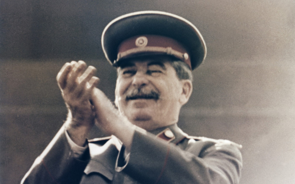 26 июня 1945 года в СССР введено звание Генералиссимус 