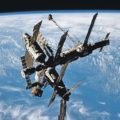 23 марта 2001 года в Тихом океане затоплена орбитальная станция «Мир»